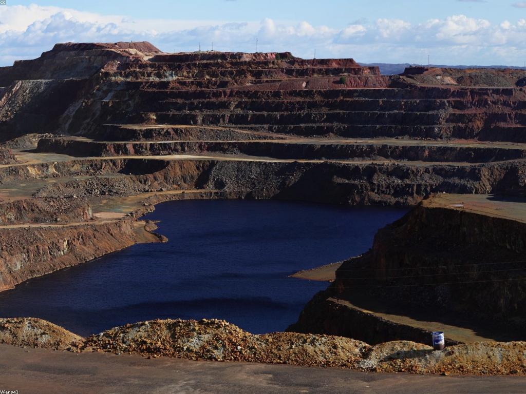 ចំណុចប្រទាក់នៃព្រឹត្តិការណ៍សេដ្ឋកិច្ចលើភូមិសាស្ត្រ