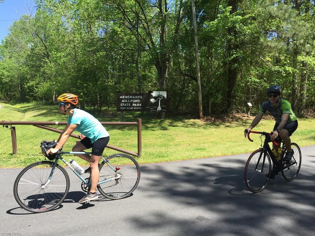 ព្រឹត្តិការណ៍សេដ្ឋកិច្ច និងផលប៉ះពាល់របស់វា